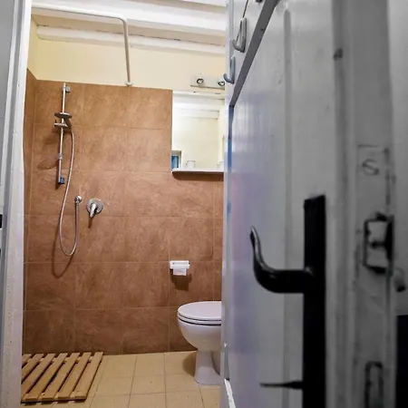 Rosignano Solvay-castiglioncello Sleeps 12 * Castiglioncello