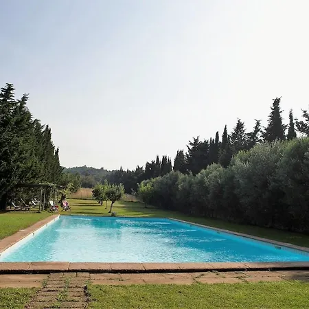 Rosignano Solvay-castiglioncello Sleeps 12 Villa