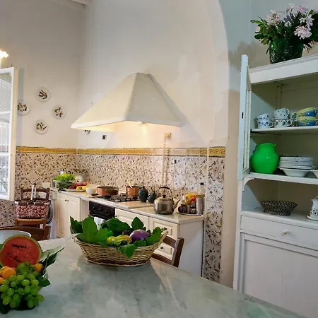 Rosignano Solvay-castiglioncello Sleeps 12 * Castiglioncello