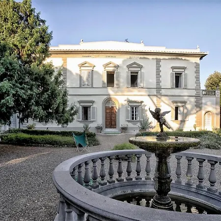 Villa Rosignano Solvay-castiglioncello Sleeps 12 Castiglioncello