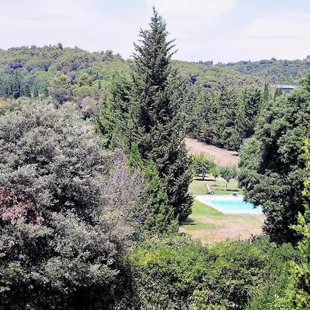 Rosignano Solvay-castiglioncello Sleeps 12 Villa